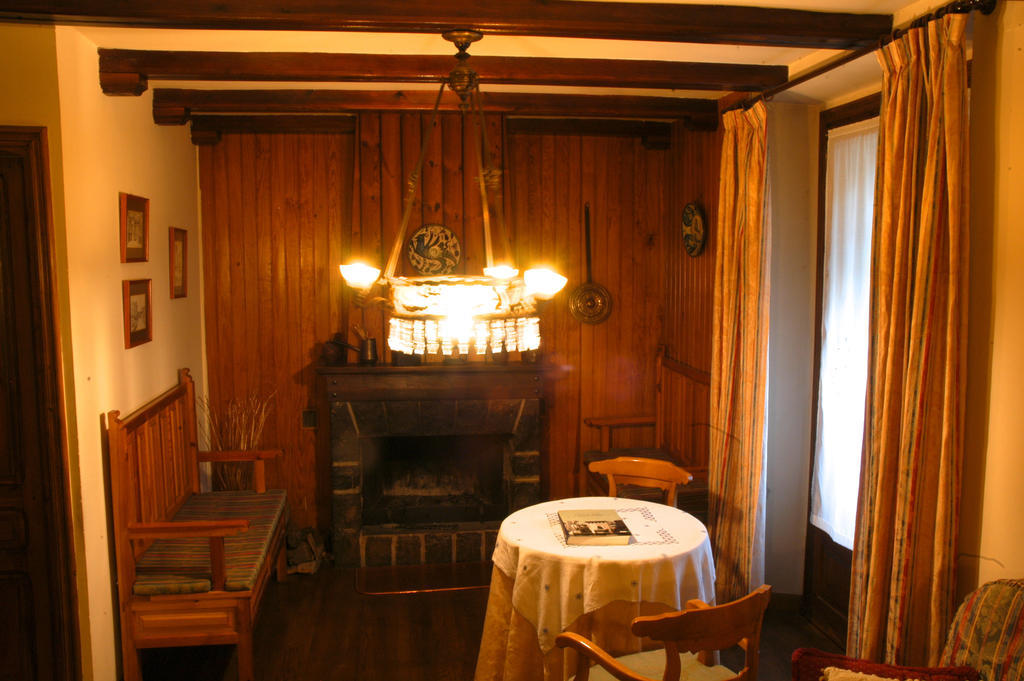 Hotel Casa Frauca Sarvisé Buitenkant foto